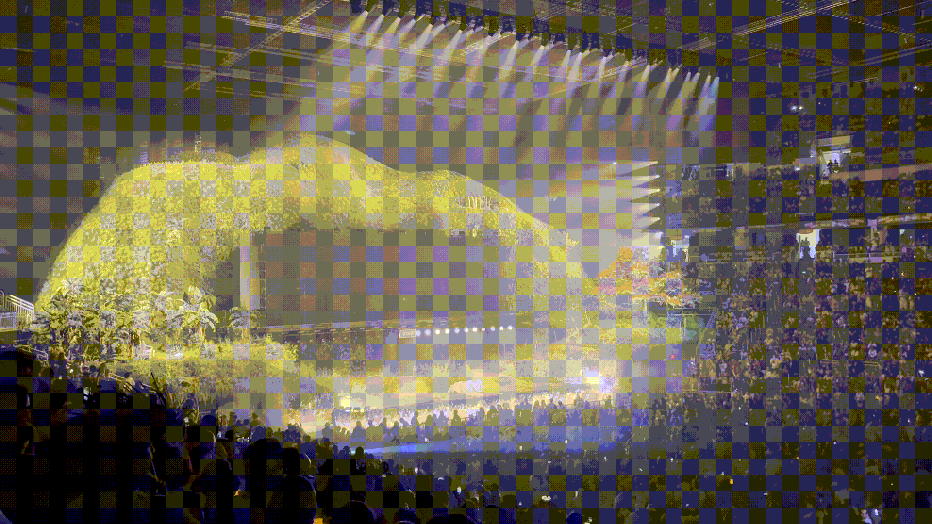 bad bunny puerto rico concert stage
