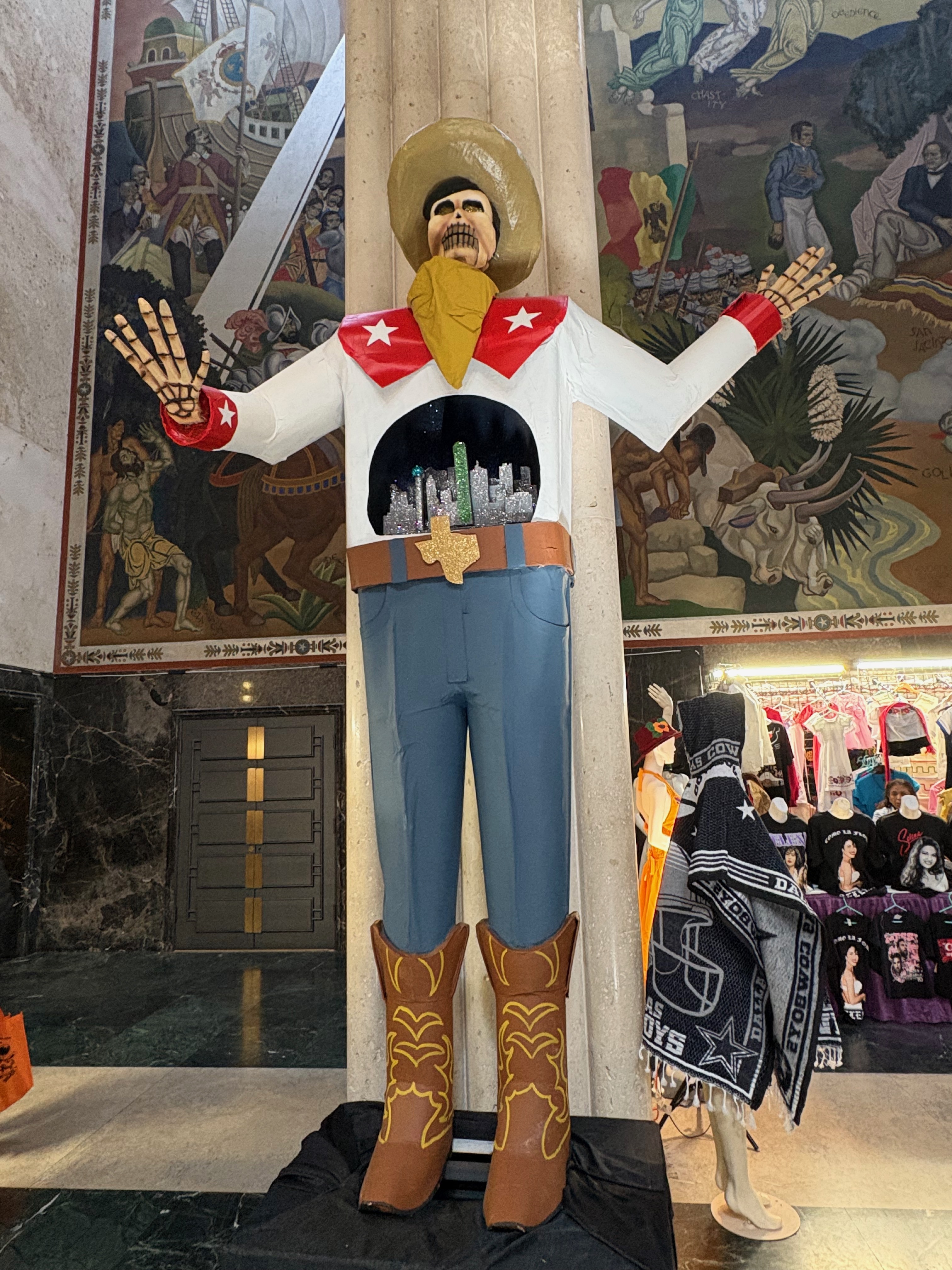 mexican version of the texas state fair tall guy