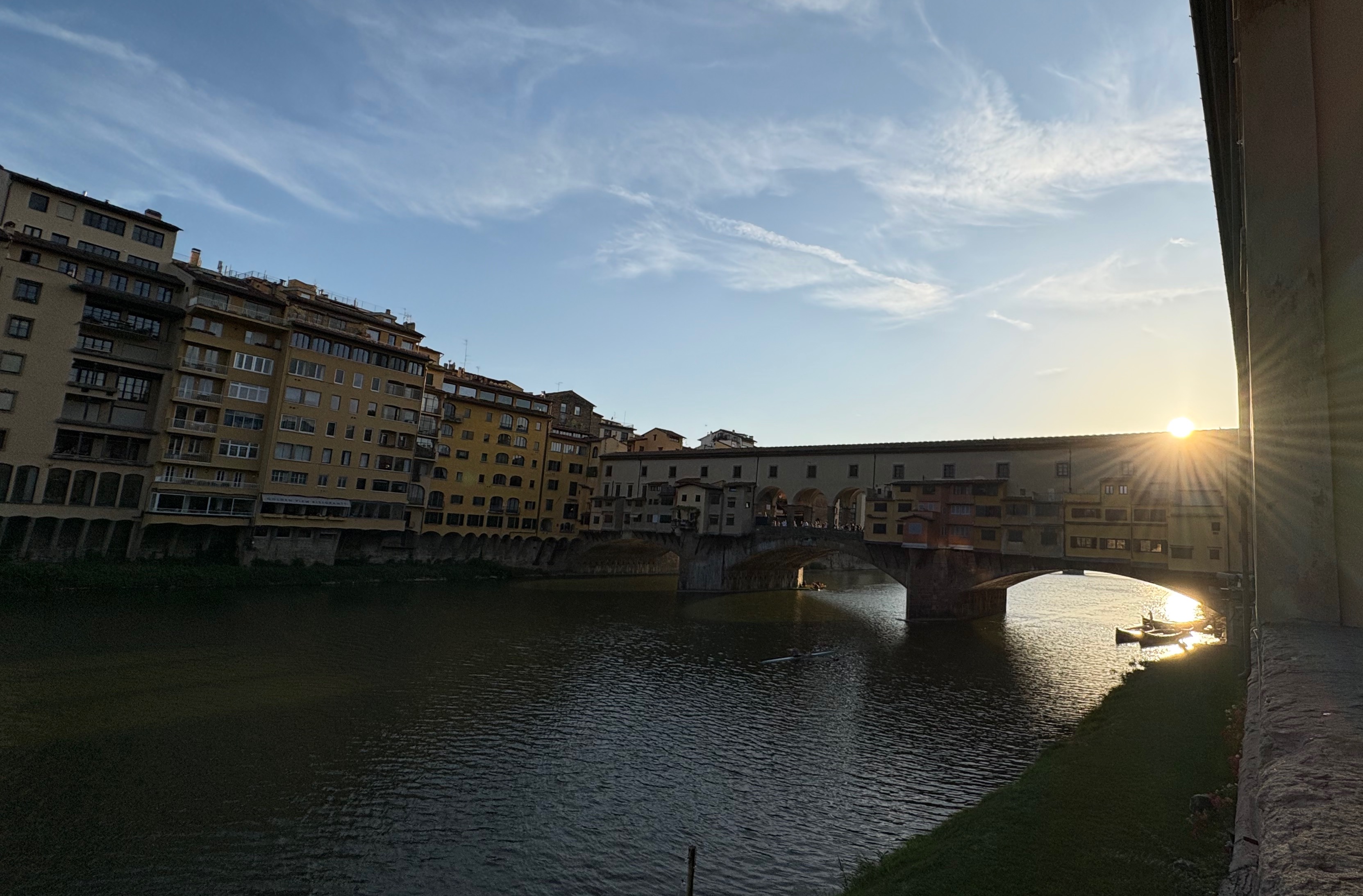 Il Ponte Vecchio at sunset